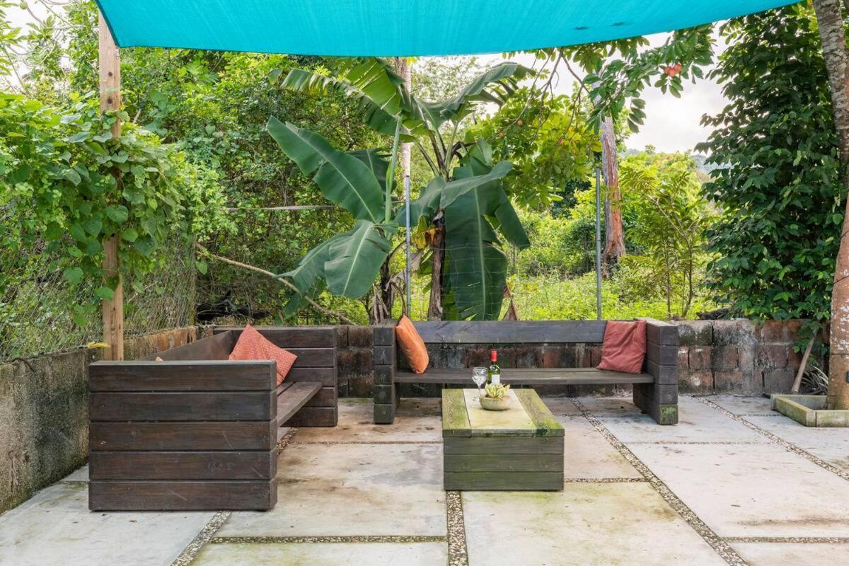 Ancella'S Garden Apartment-Beach-5Min Drive, 1 Hr Montego Bay, 25 Mins Ocho Rios, Continental Breakfast Раневей-Бей Екстер'єр фото